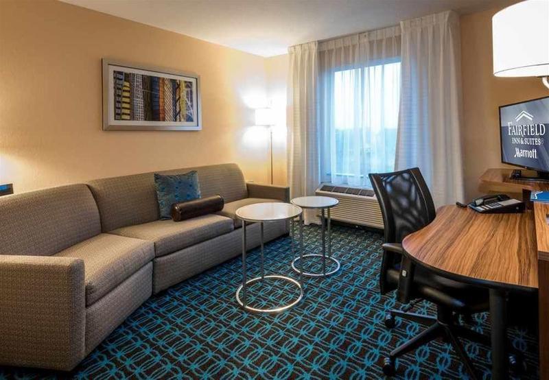 Fairfield Inn & Suites By Marriott Ентърпрайз Екстериор снимка